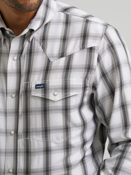Men's Wrangler Performance Snap Long Sleeve Plaid Shirt - 112368291
