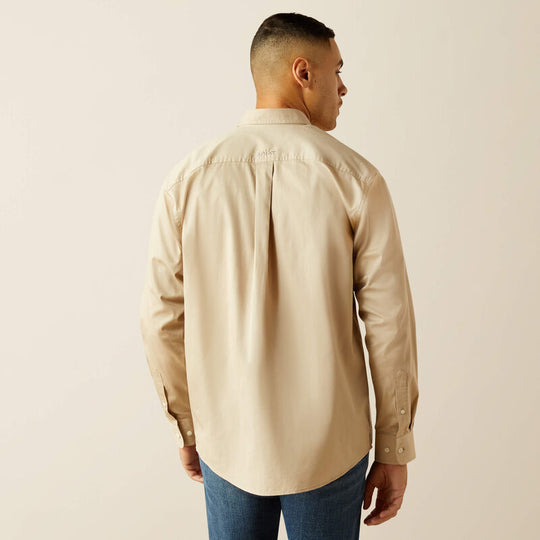 Men's Ariat Lightweight Solid Twill Classic Fit Shirt - 10058558