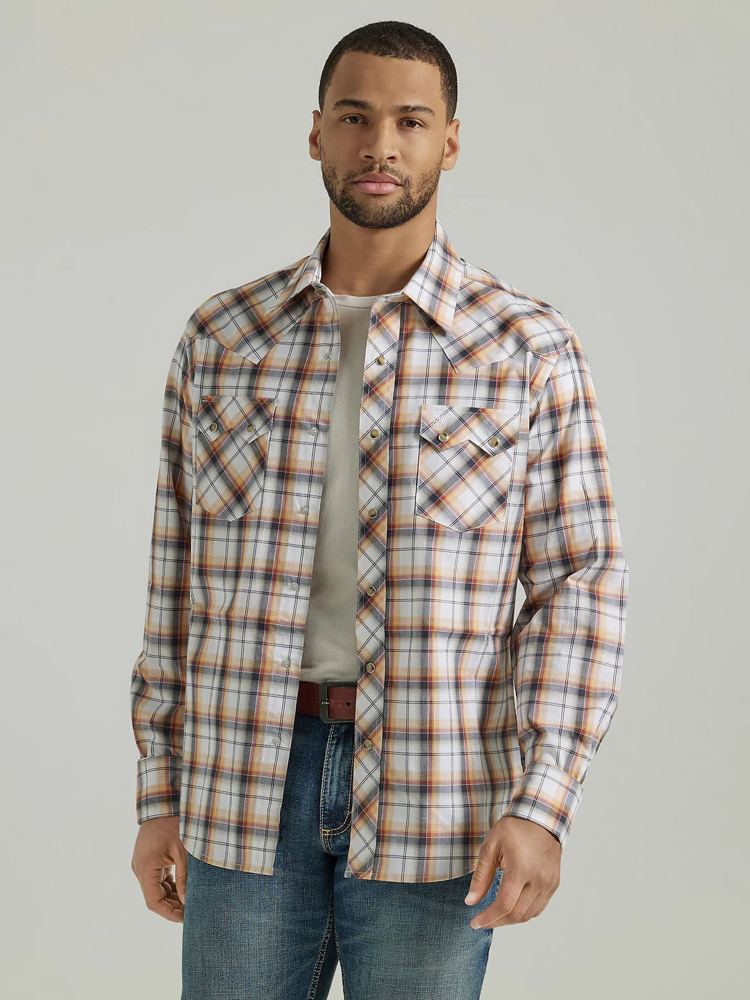 Men's Wrangler Retro® Long Sleeve Sawtooth Snap Pocket Western Shirt in Spiced Plaid - 112346238 - FINAL SALE