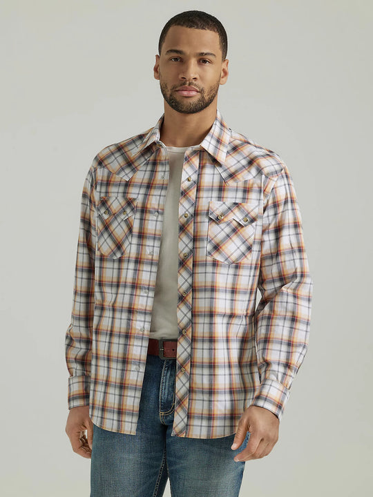 Men's Wrangler Retro® Long Sleeve Sawtooth Snap Pocket Western Shirt in Spiced Plaid - 112346238 - FINAL SALE