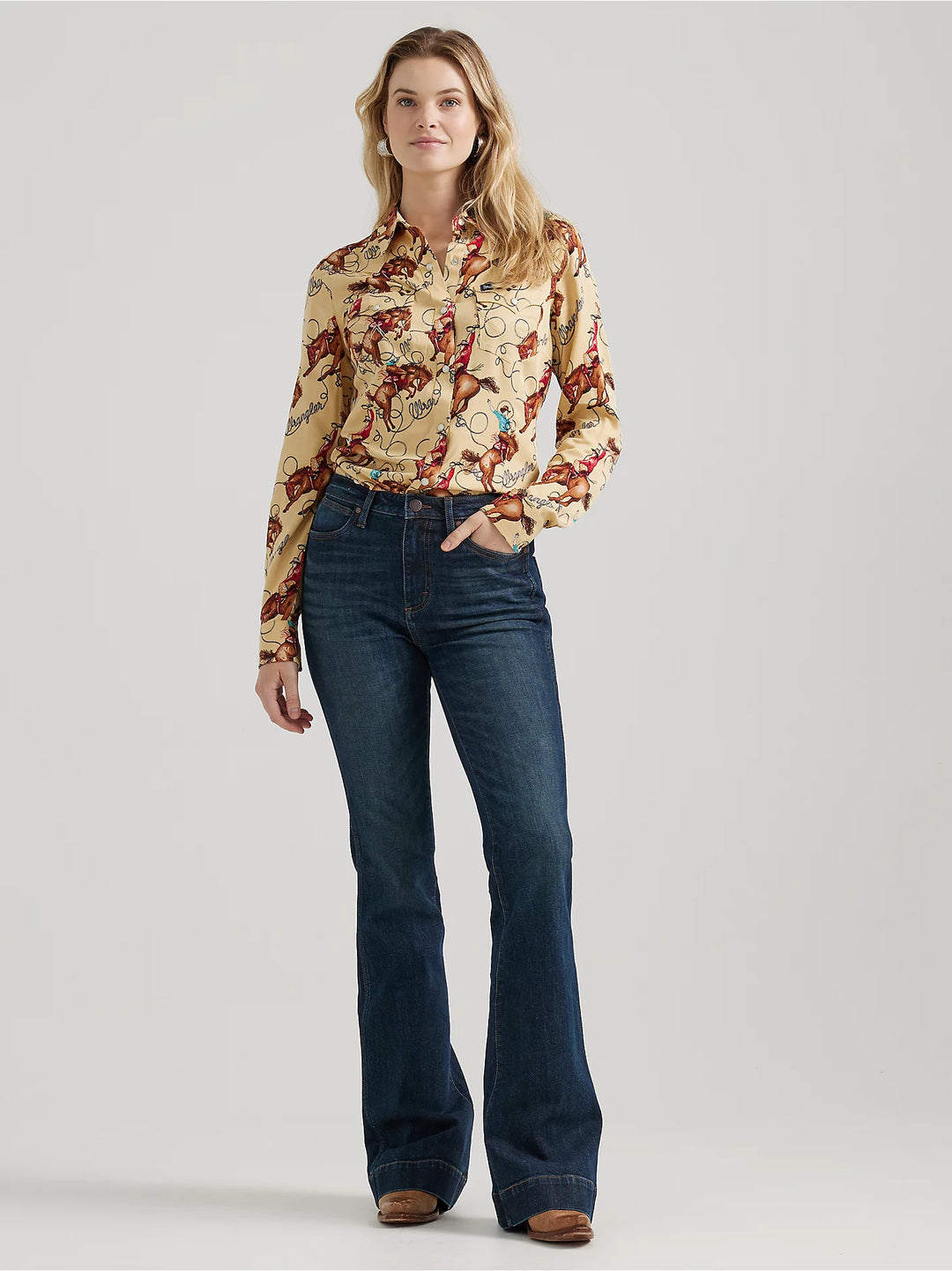 Ladies Wrangler Saddle Up Slim Western Snap Shirt - 112356642