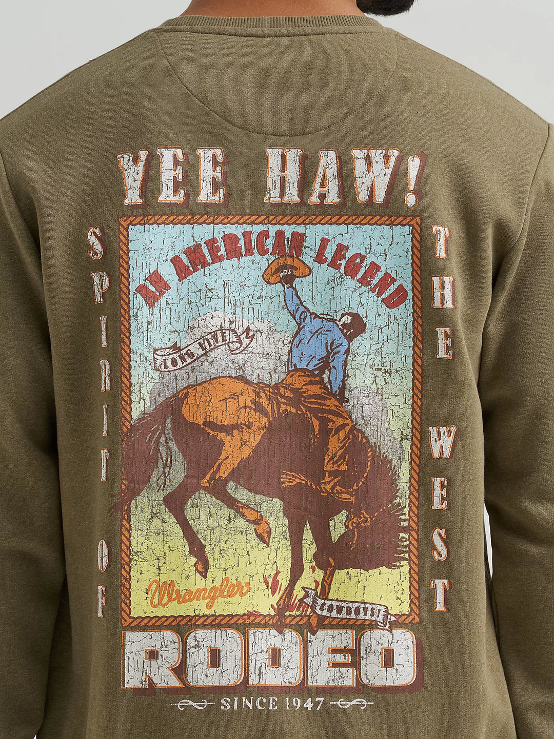 Men's Wrangler Graphic Long Sleeve Pullover - 112365699