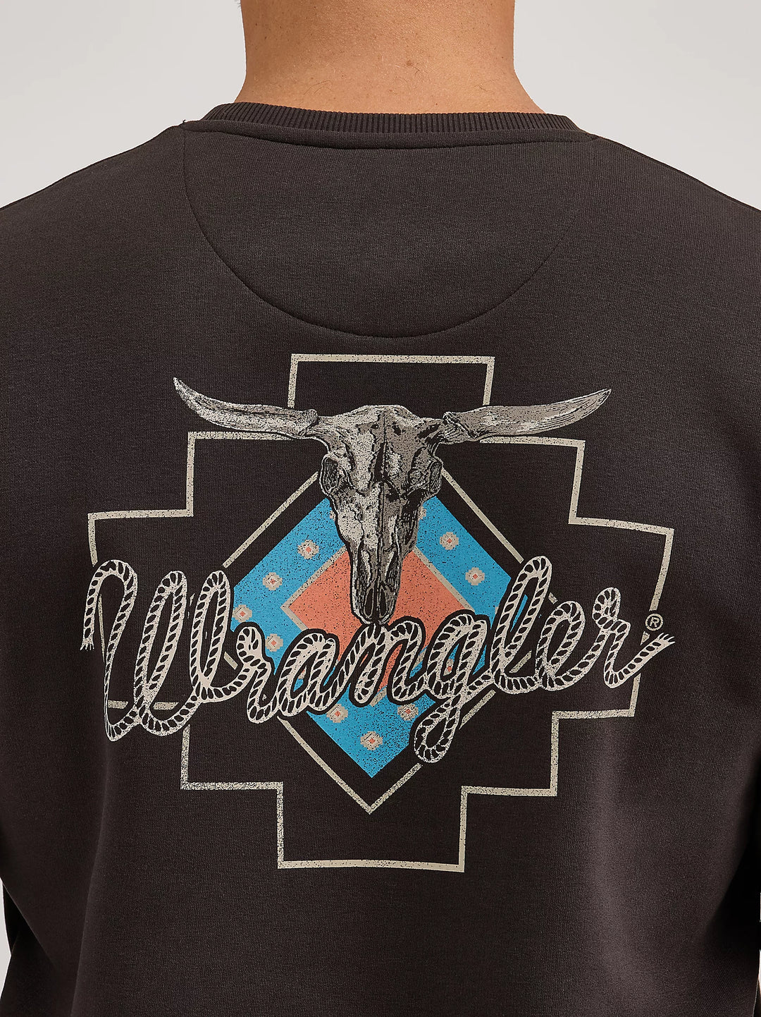 Men's Wrangler Graphic Long Sleeve Pullover - 112365700