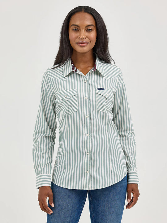 Ladies Wrangler All Occasion Western Snap Shirt - 112367183