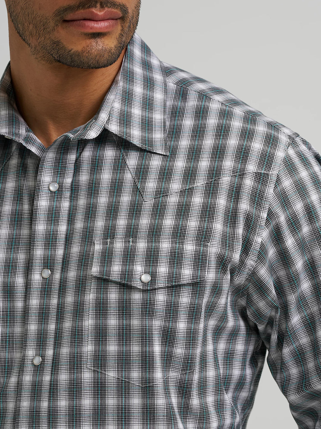 Men's Wrangler Wrinkle Resist Long Sleeve Western Snap Plaid Shirt - 112367708