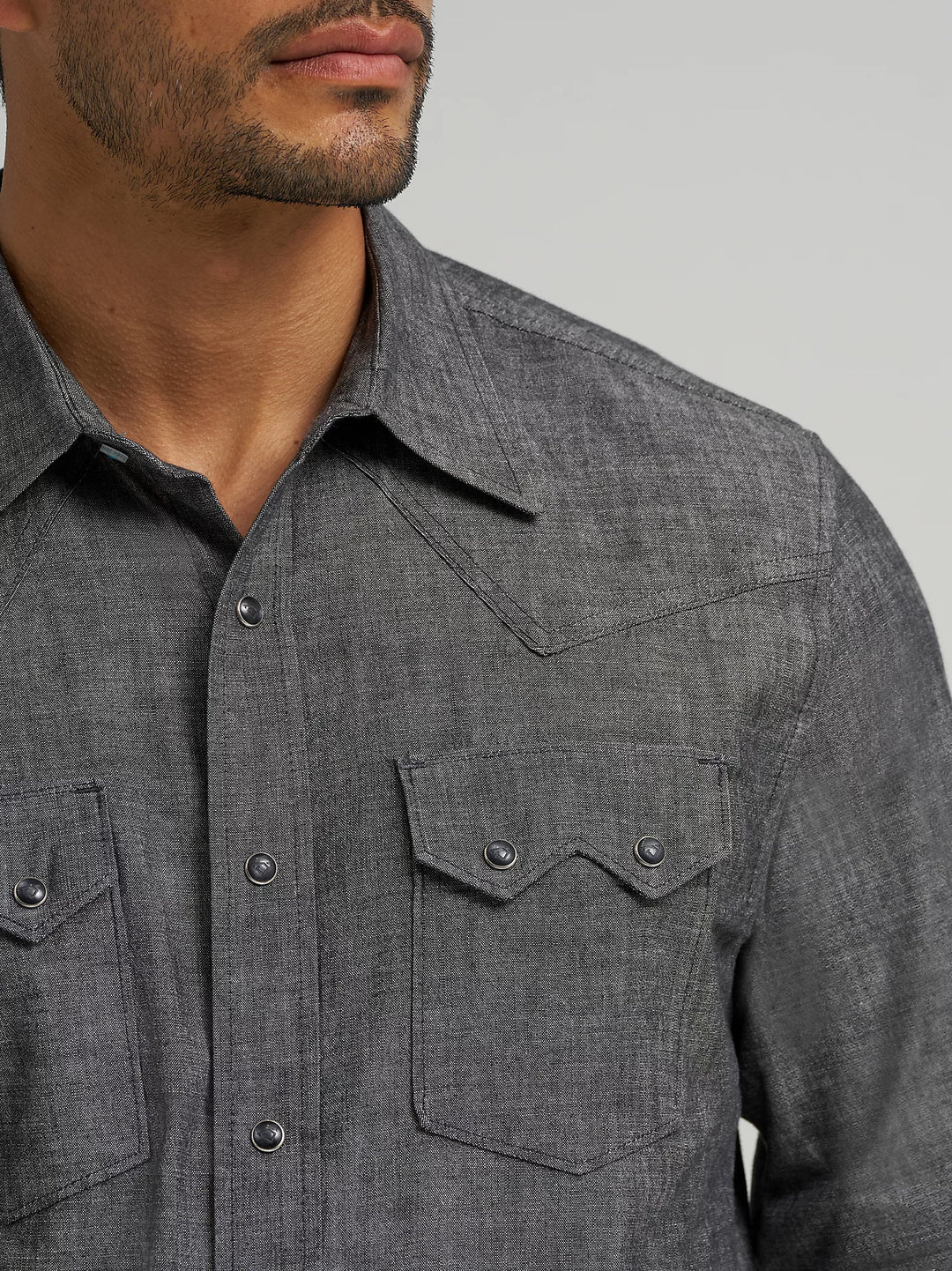 Men's Wrangler Cody Johnson Two Pocket Western Snap Shirt -112368068