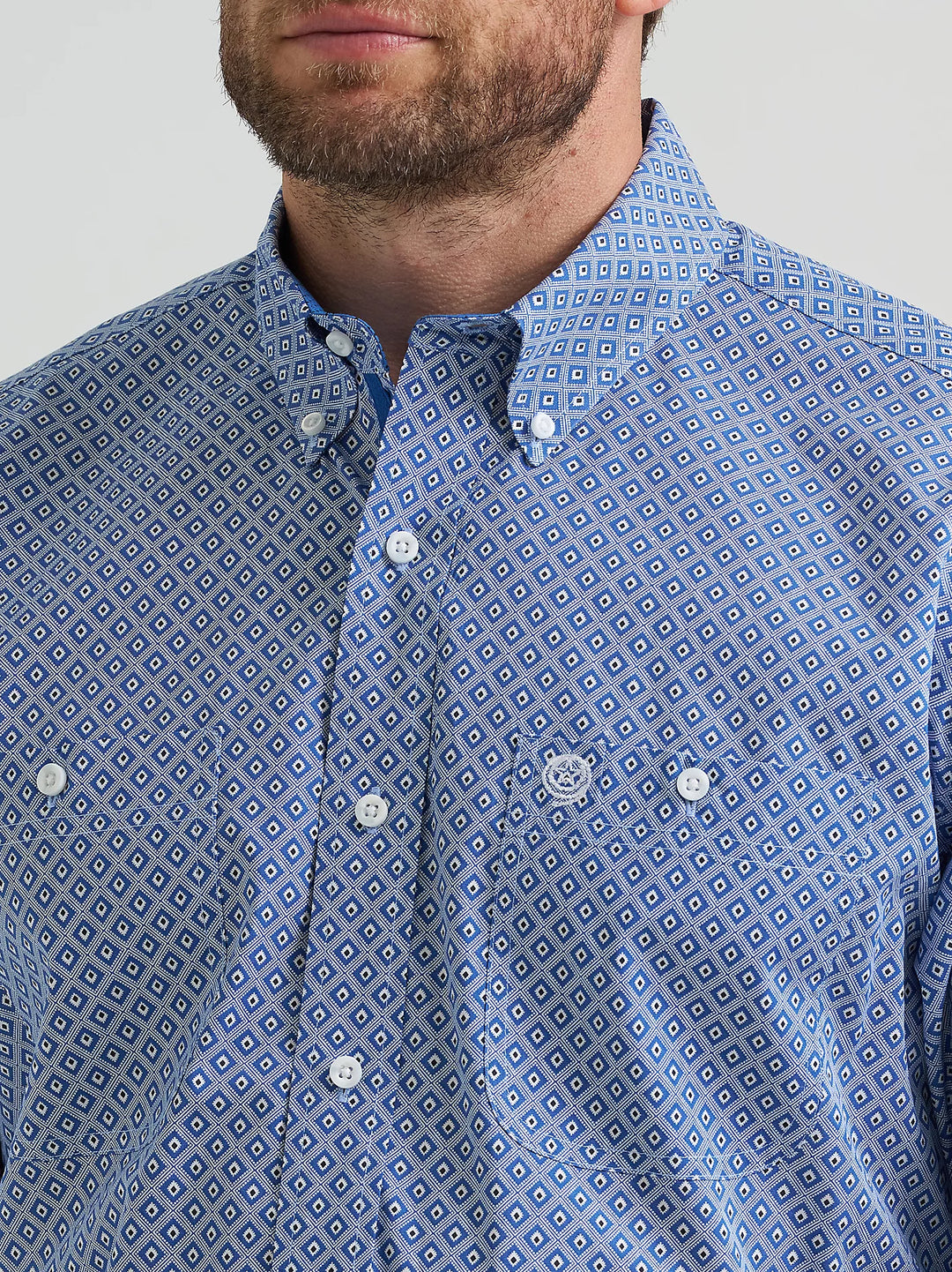 Men's Wrangler® George Strait™ Long Sleeve Button Down Two Pocket Shirt - 112369597