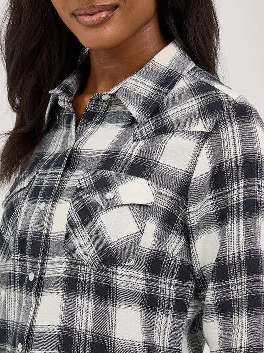 Ladies Essential Flannel Plaid Western Snap Shirt - 112371682