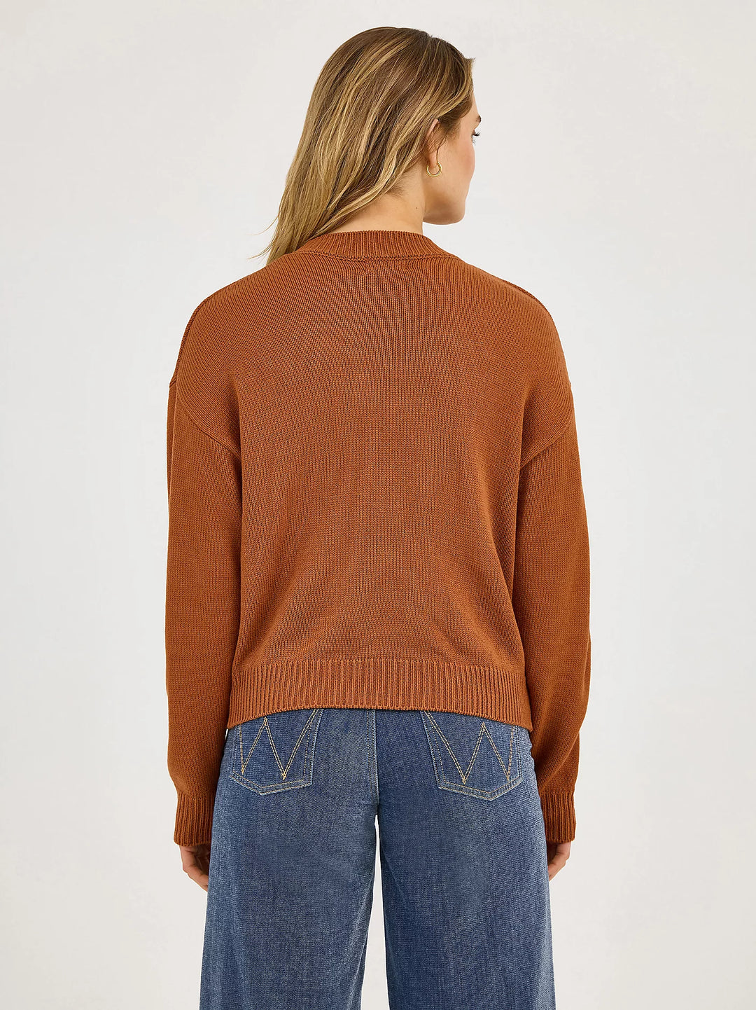 Ladies Wrangler Horse Intarsia Crew Neck Sweater - 112372331