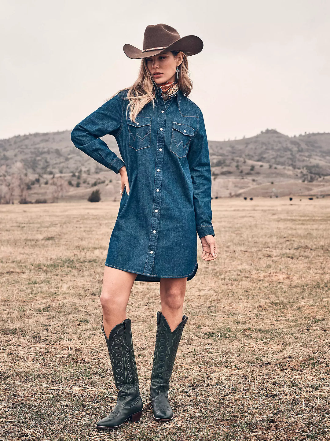 Ladies Wrangler Iconic Western Snap Denim Dress - 112373761