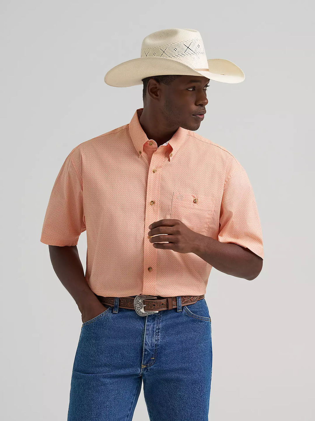 Men's Wrangler George Strait Short Sleeve One Pocket Button Down Shirt - 112374611