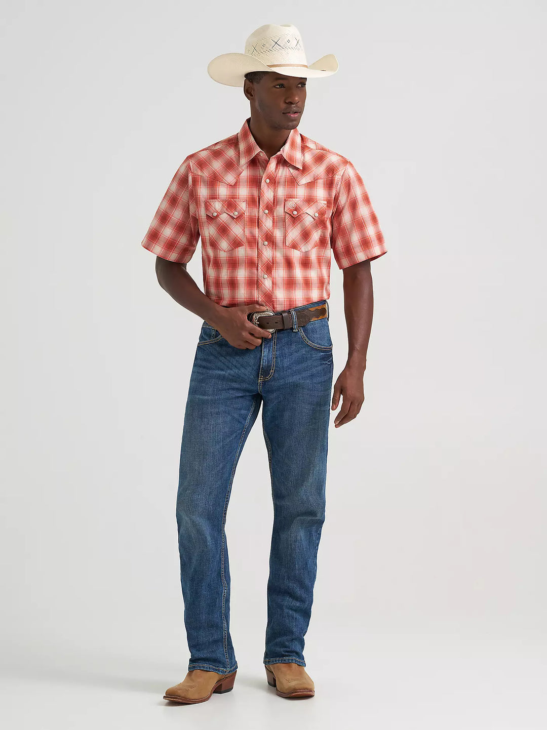 Men's Wrangler Retro Short Sleeve Sawtooth Pocket Western Snap Shirt - 112374755