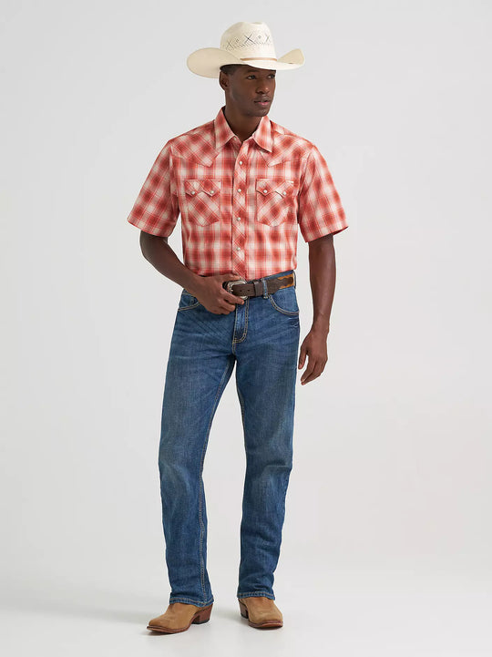 Men's Wrangler Retro Short Sleeve Sawtooth Pocket Western Snap Shirt - 112374755