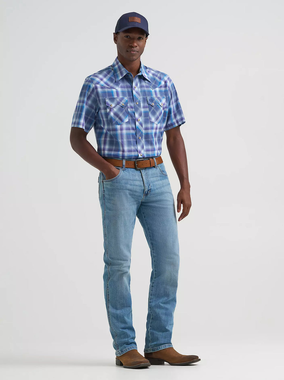 Men's Wrangler Retro Short Sleeve Sawtooth Pocket Western Snap Shirt - 112374756