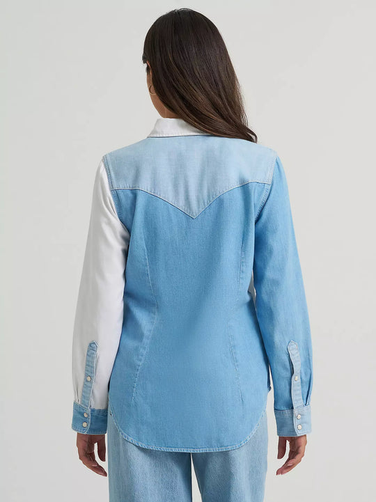 Ladies Wrangler Pieced Denim Vintage Fit Snap Shirt - 112374832
