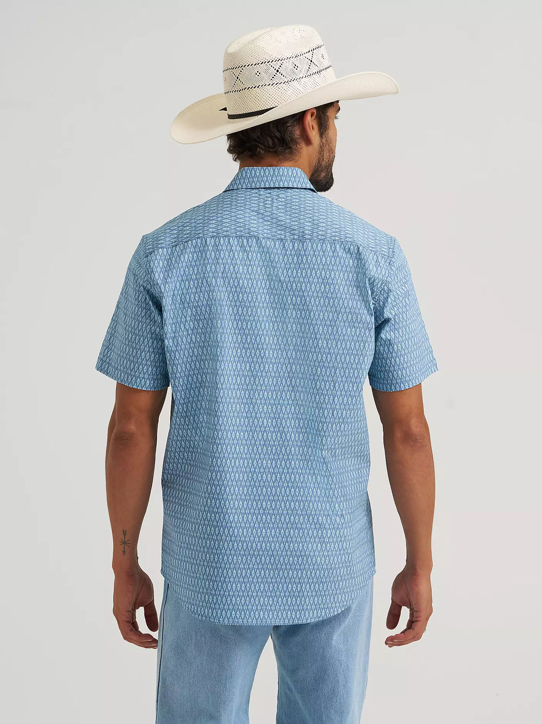 ATG -x- Wrangler Short Sleeve Hike To Fish Shirt - Ditsy Ombre Ikat Blue - 112375142