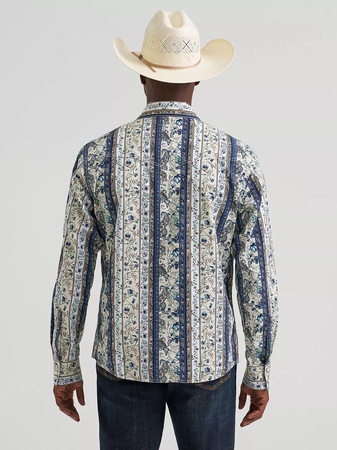 Men's Wrangler Retro® Premium Long Sleeve Western Snap Printed Shirt - 112378799