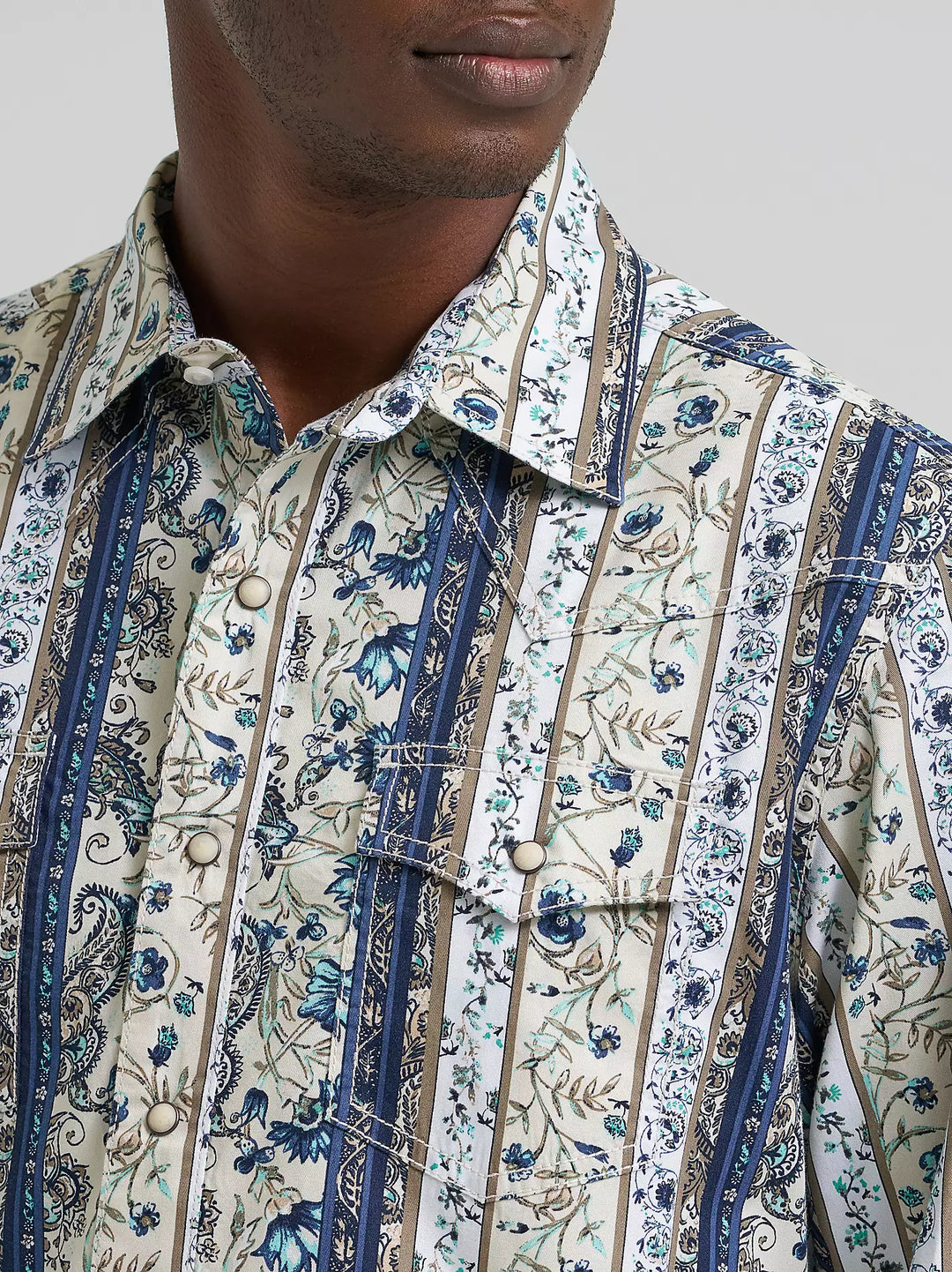 Men's Wrangler Retro® Premium Long Sleeve Western Snap Printed Shirt - 112378799
