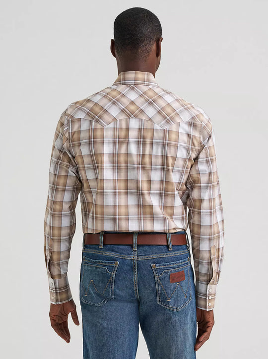 Men's Wrangler Retro® Long Sleeve Sawtooth Snap Pocket Western Shirt - 112378927