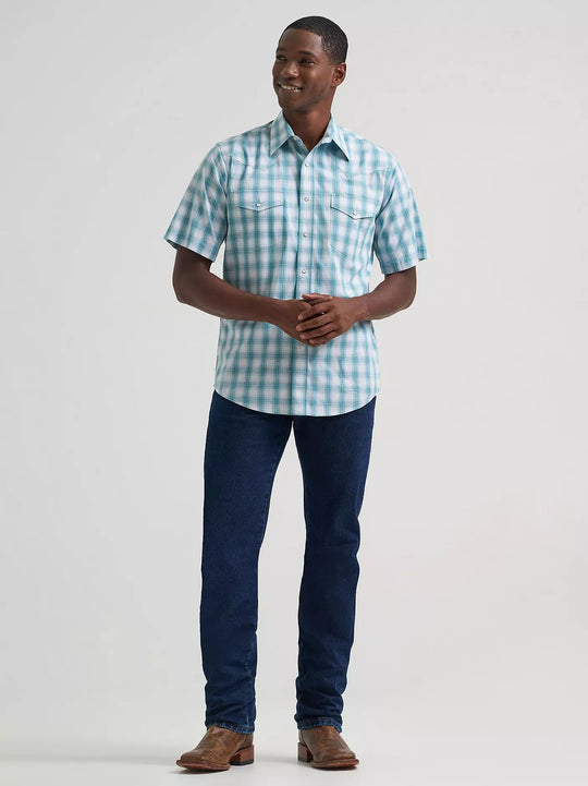 Men's Wrangler Wrinkle Resist Short Sleeve Western Snap Plaid Shirt - 112379029