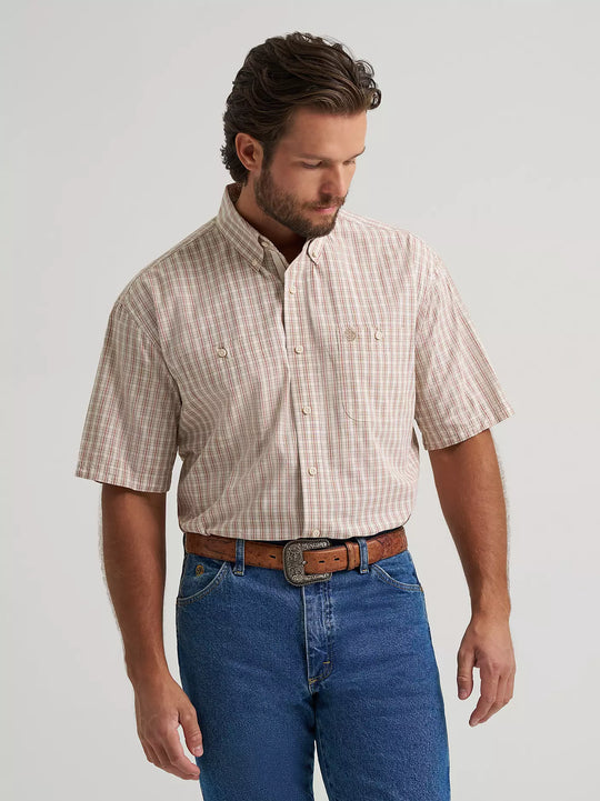 Men's Wrangler® George Strait™ Short Sleeve Two Pocket Button Down Shirt - 112379070