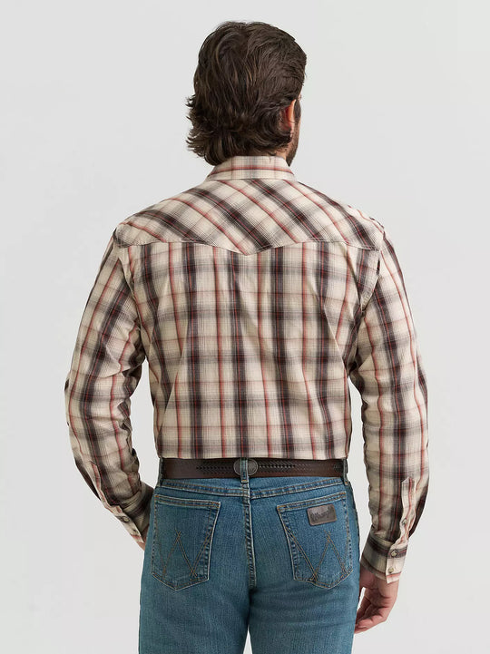 Men's Wrangler 20X® Competition Advanced Comfort Long Sleeve Two Pocket Western Snap Shirt - 112381479