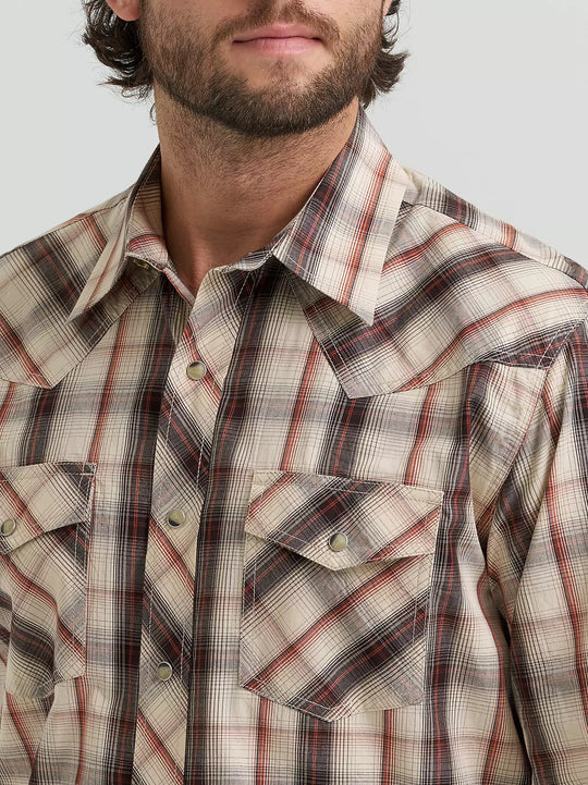 Men's Wrangler 20X® Competition Advanced Comfort Long Sleeve Two Pocket Western Snap Shirt - 112381479