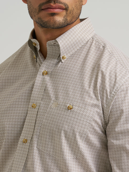Men's Wrangler Classic Relaxed Fit Long Sleeve Shirt - 112381623
