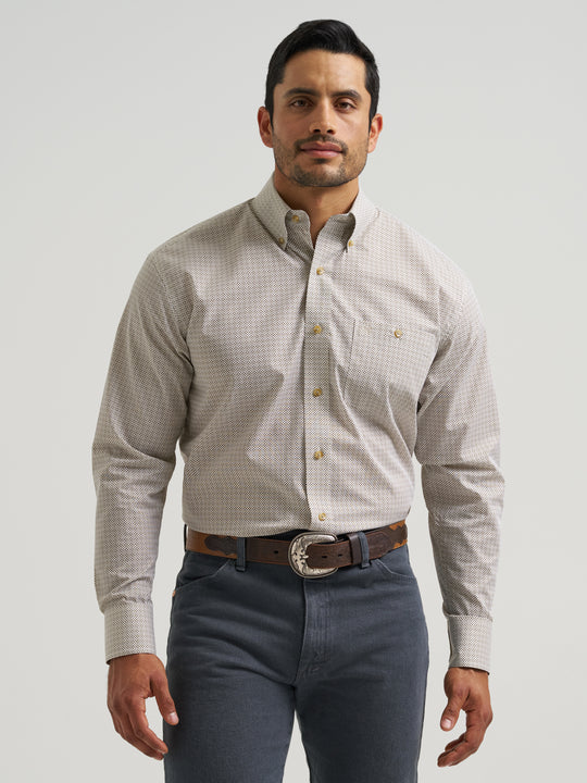 Men's Wrangler Classic Relaxed Fit Long Sleeve Shirt - 112381623