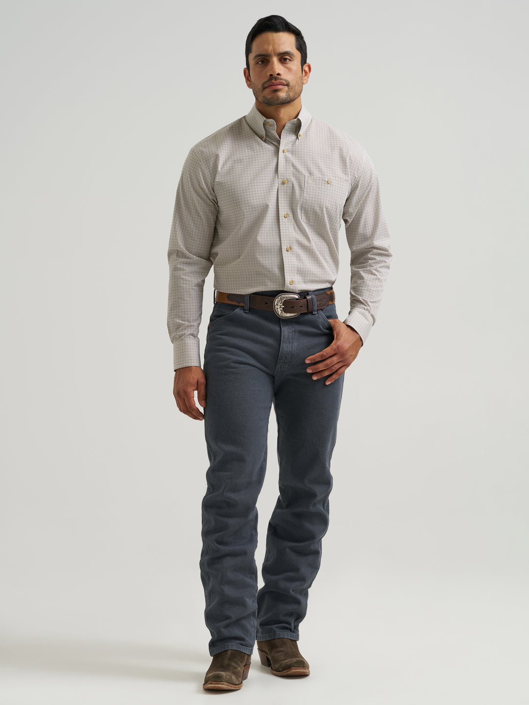 Men's Wrangler Classic Relaxed Fit Long Sleeve Shirt - 112381623