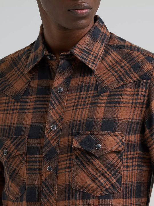 Men's Wrangler Retro® Long Sleeve Flannel Western Snap Plaid Shirt - 112381932