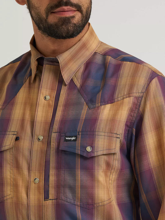 Men's Wrangler ATG™ Performance Plaid Shirt - 112382473