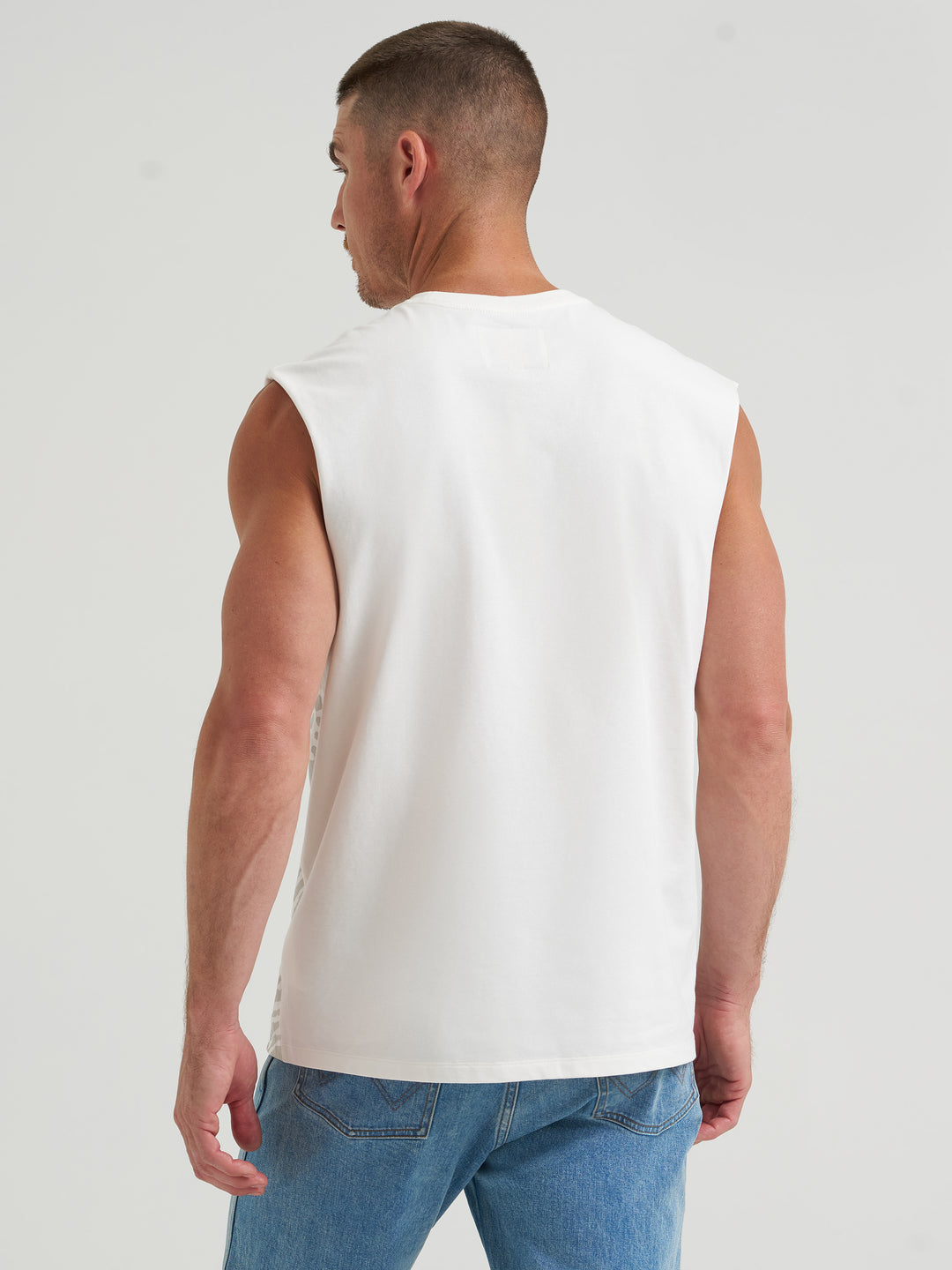 Men's Wrangler X Coors Banquet 2.0 Cut Off Tank - 112383044