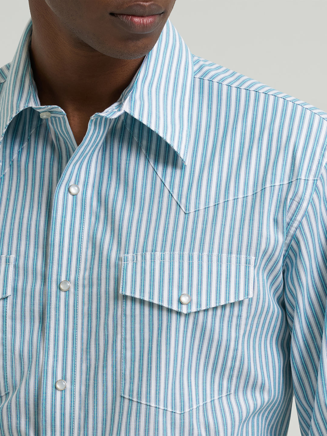 Men's Wrangler Wrinkle Resist Long Sleeve Western Snap Stripe Shirt - 112385343