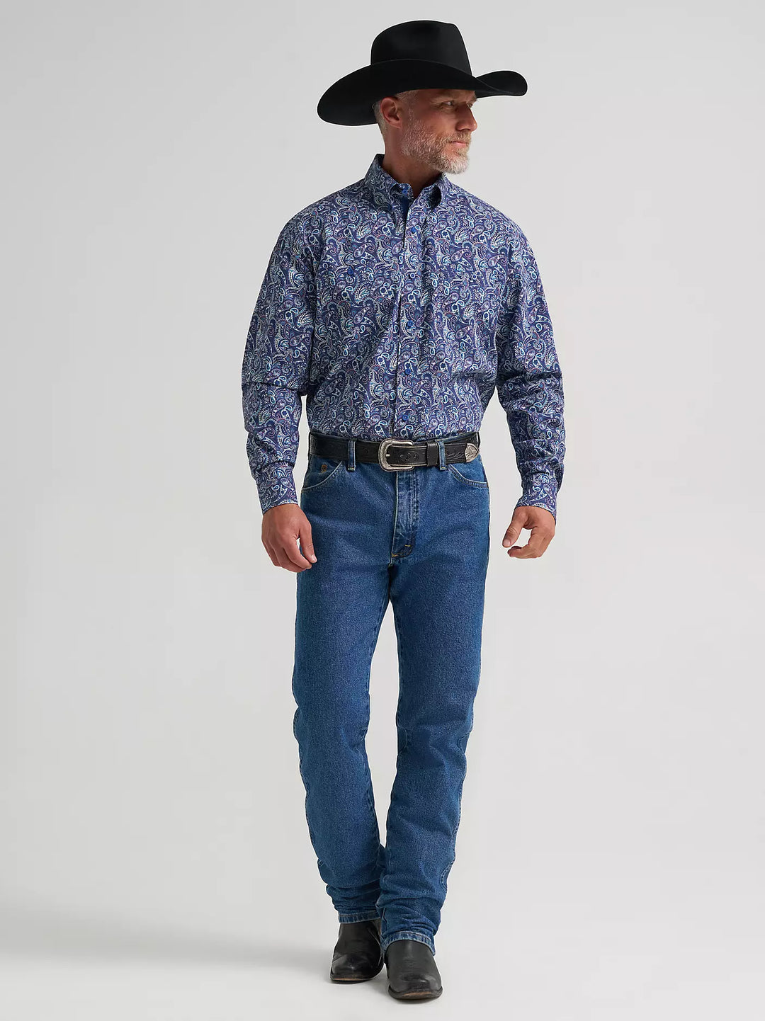 Men's Wrangler  George Strait™ Long Sleeve Button Down Two Pocket Shirt - 112385361
