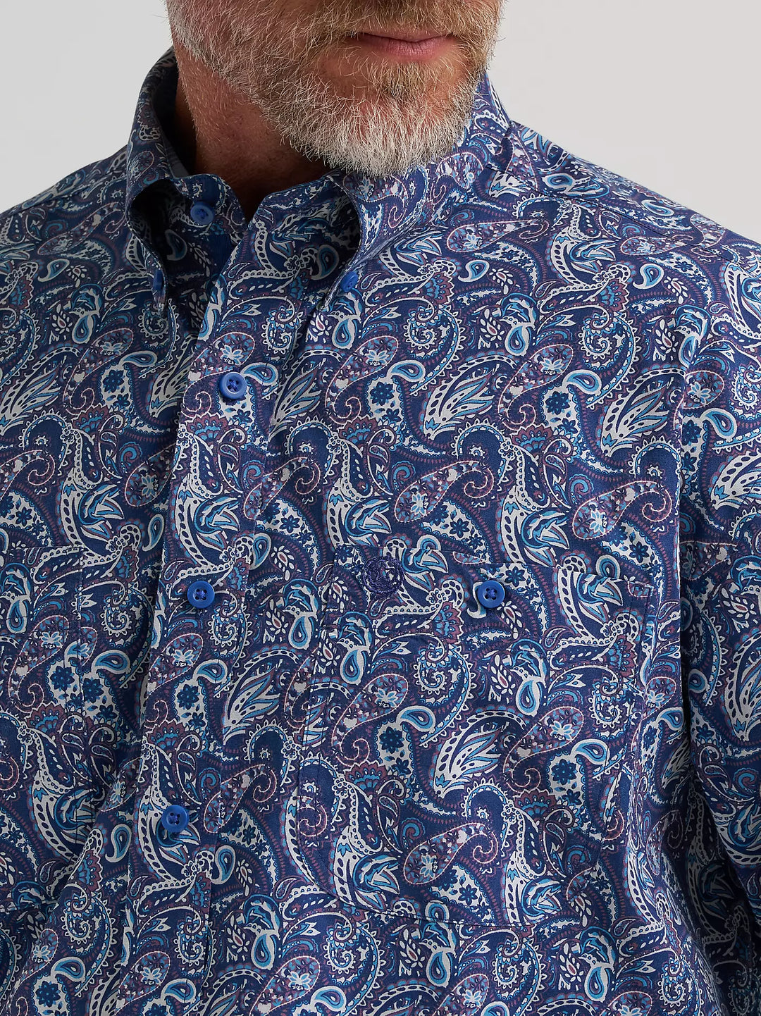 Men's Wrangler  George Strait™ Long Sleeve Button Down Two Pocket Shirt - 112385361