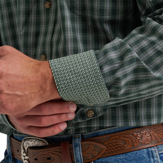 Wrangler George Strait Long Sleeve Button Down One Pocket Shirt - 112385366