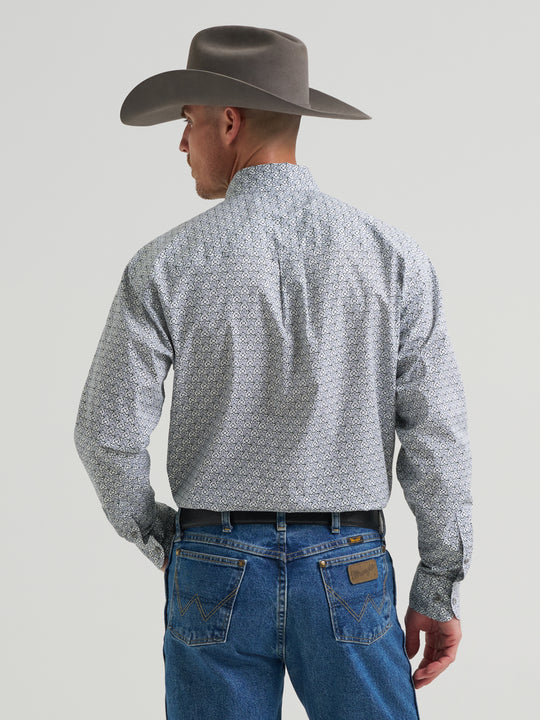 Men's Wrangler George Strait Long Sleeve Button Down Two Pocket Shirt - 112385368