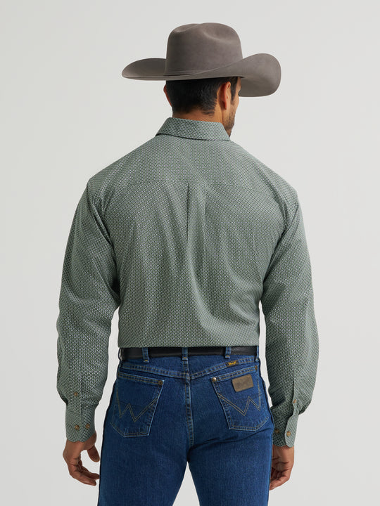 Wrangler George Strait Long Sleeve Button Down One Pocket Shirt - 112385369