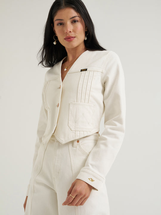 Ladies Lainey Wilson X Wrangler Pleated Tour Denim Top- 112385568