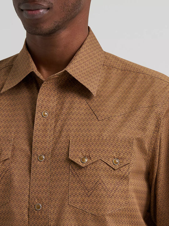 Men's Wrangler Retro® Long Sleeve Sawtooth Snap Pocket Western Shirt - 112385599