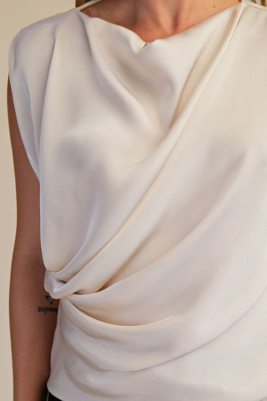 Ladies Glam Drappy Neck Side Gathering Detail Top - GT9759