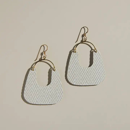 Nickel & Suede Soft Pearl Noras in Gold