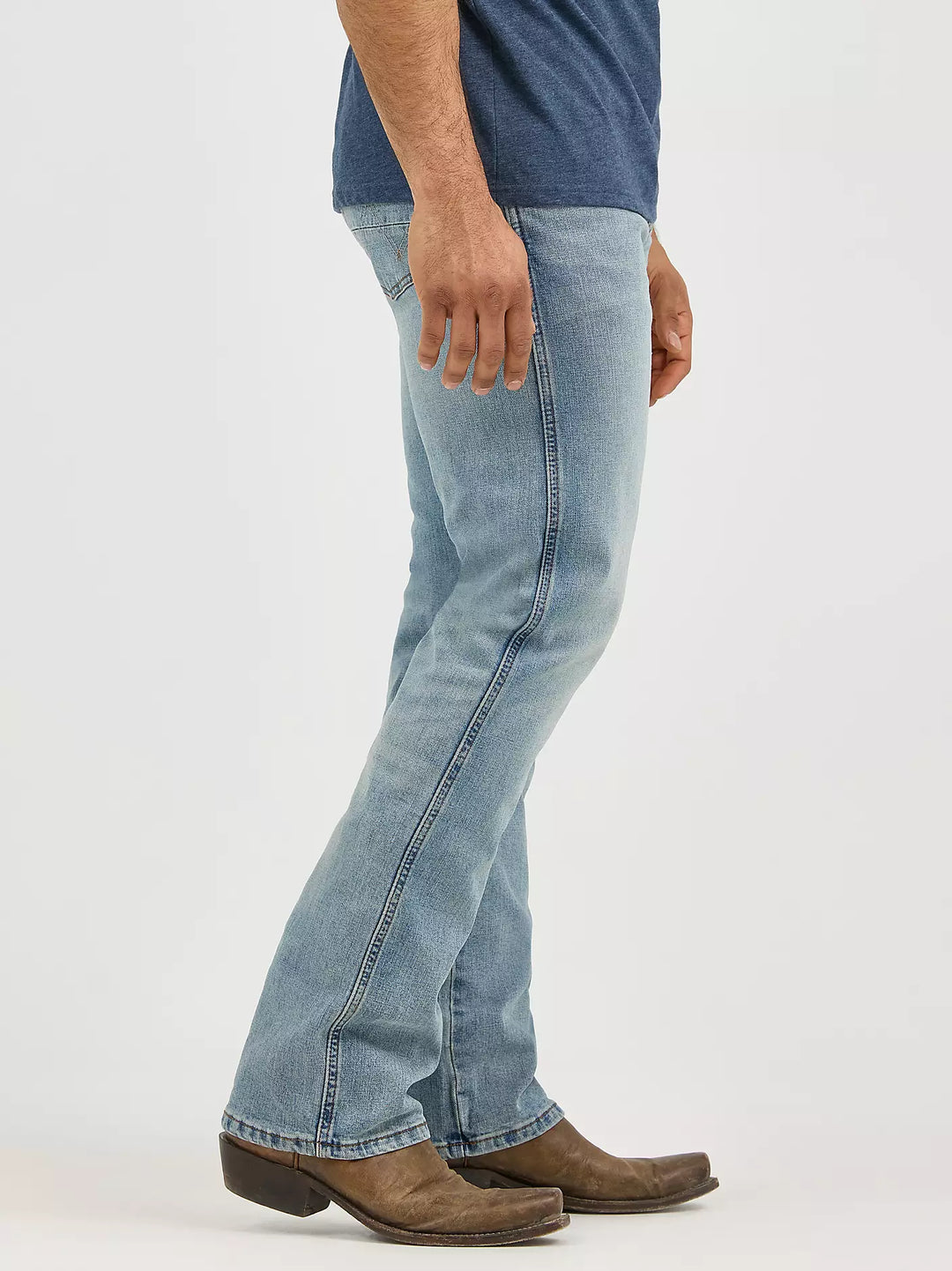 Men's Wrangler Retro® Slim Fit Bootcut Jean BR Wash - 77MWZBR