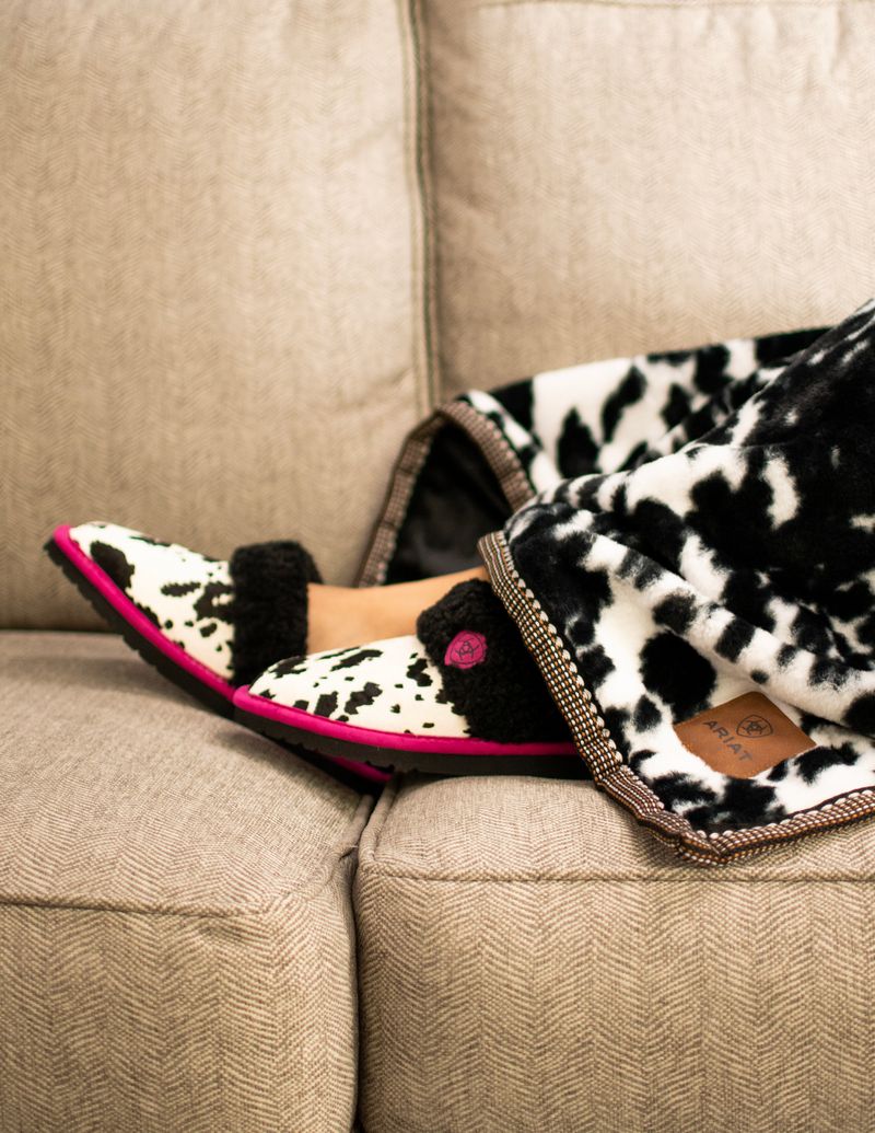 Ariat Pony Snuggle Blanket