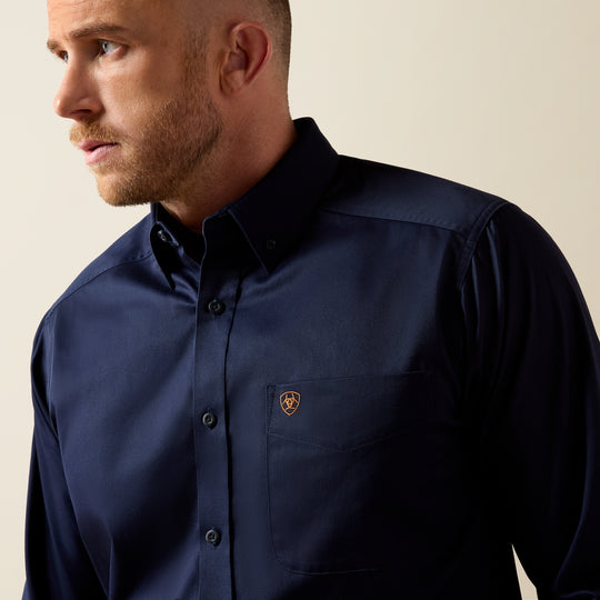 Men's Ariat Solid Twill Classic Fit Navy Shirt - 10079252