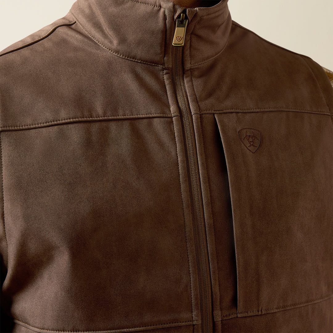 Men's Ariat Vernon Softshell Vest Wren Faux Leather Print - 10079403