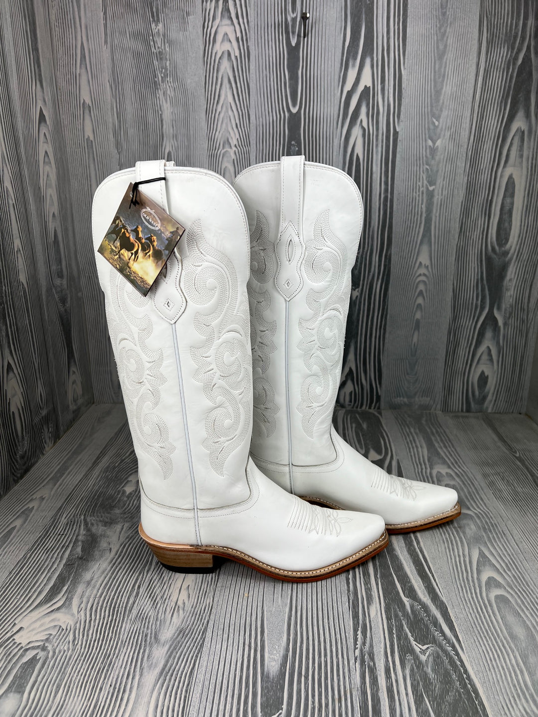 Women's Old West Tall All White Snip Toe Western Boot - TS1552