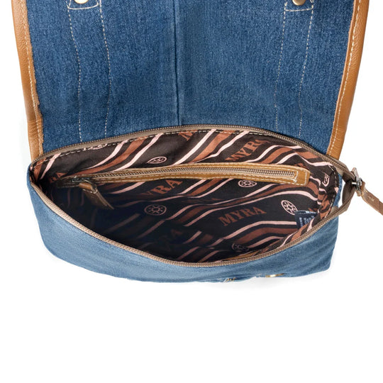Myra Myra Dustrider upcycled canvas vintage style Concealed-Carry Bag - S-13941