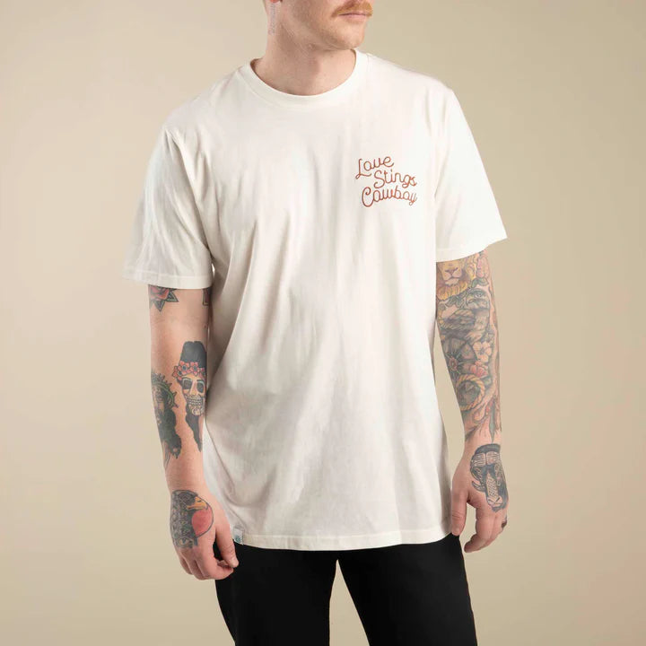 Sendero Provisions Co. Vintage White Love Stings T-Shirt - SPCS125S24B